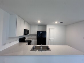 5900 Crystal Water Wy in Princeton, TX - Building Photo - Building Photo