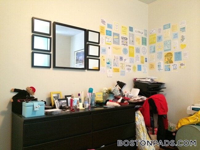 107 Gordon St in Boston, MA - Building Photo - Building Photo