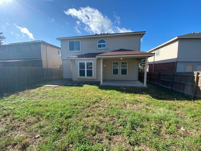 2919 Encino River
