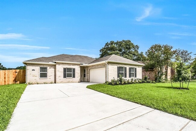 property at 11615 Moltere Dr