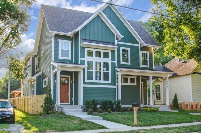 1828 11th Ave N in Nashville, TN - Building Photo - Building Photo