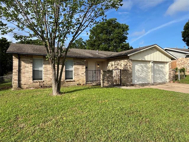 1114 High Meadow Dr in Garland, TX - Building Photo - Building Photo