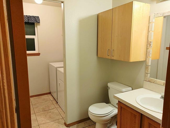 1821 Fairview St NE in Olympia, WA - Building Photo - Building Photo