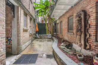 522 Madison St in New Orleans, LA - Building Photo - Building Photo