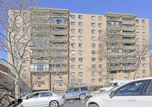 The Towers at Briarwood Condominium in Flushing, NY - Building Photo - Building Photo