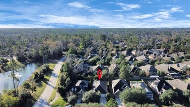 7 Tidwilow Pl in Tomball, TX - Foto de edificio - Building Photo