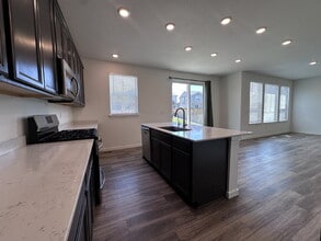 10216 Uvalda St in Commerce City, CO - Building Photo - Building Photo