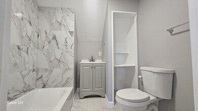 310 N Main St in Uxbridge, MA - Building Photo - Building Photo