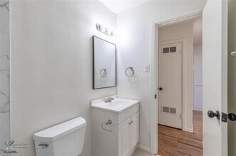 2326 N Mockingbird Ln in Abilene, TX - Building Photo - Building Photo