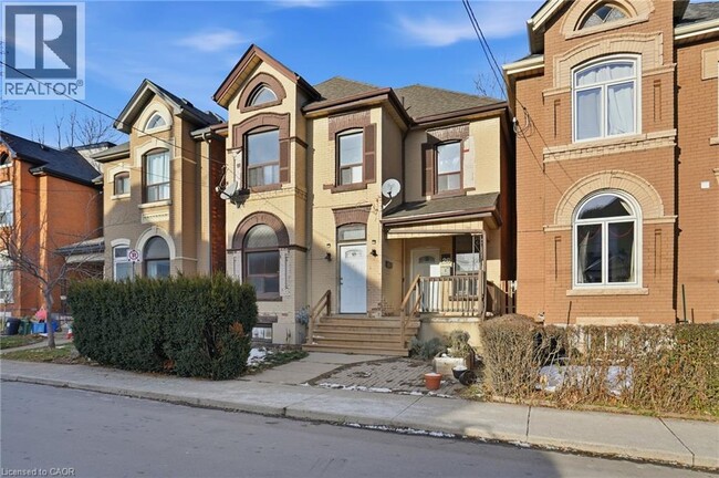 26 Murray St W in Hamilton, ON - Building Photo - Building Photo