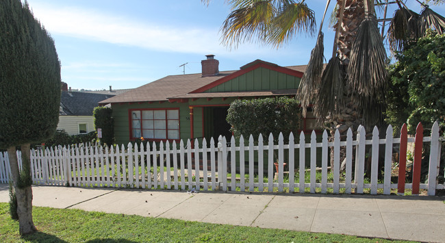 3837-3841 N Ave. 43 in Los Angeles, CA - Foto de edificio - Building Photo