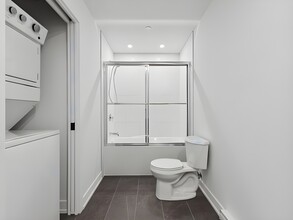 255 Nancy-Elliott Rue in Gatineau, QC - Building Photo - Building Photo