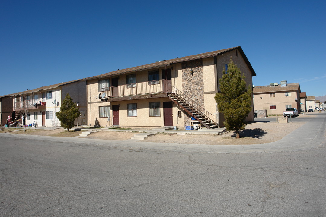 Puebla Estates in Las Vegas, NV - Building Photo