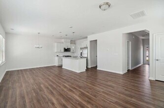 319 Glen Clova Dr in Raleigh, NC - Building Photo - Building Photo