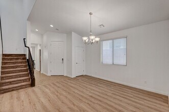 7272 Spring Flower Ave in Las Vegas, NV - Building Photo - Building Photo
