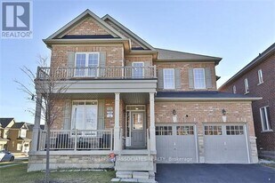 131 Lloyd Sanderson Dr in Brampton, ON - Building Photo