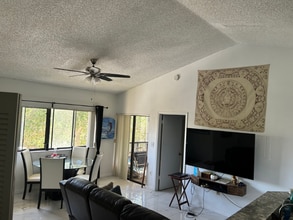 2445 SW 18th Terrace in Fort Lauderdale, FL - Building Photo - Building Photo