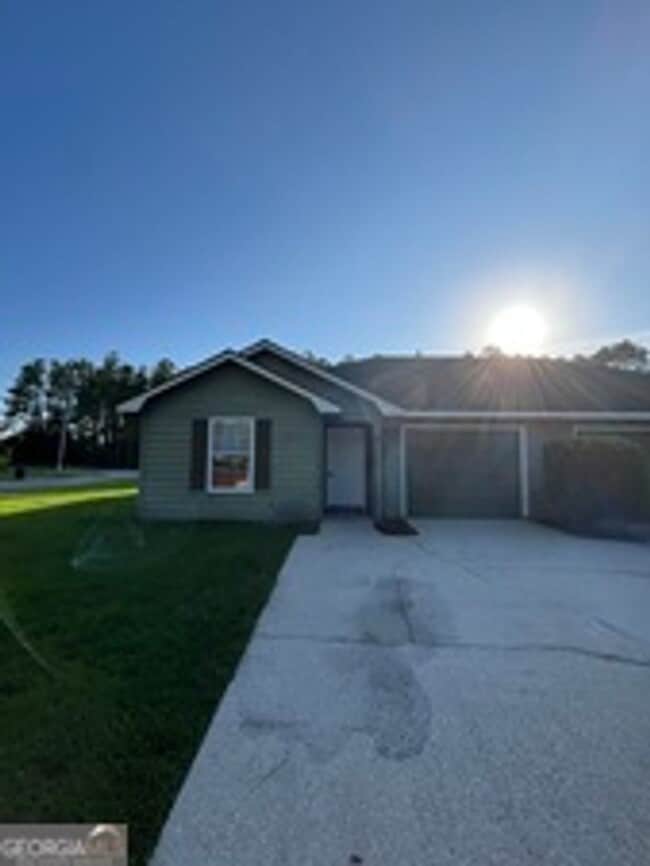 property at 5 Talbot Ct