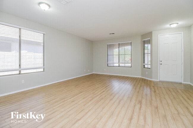 12529 W Highland Ave in Litchfield Park, AZ - Building Photo - Building Photo