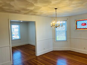 1548 Smith St in North Providence, RI - Building Photo - Building Photo