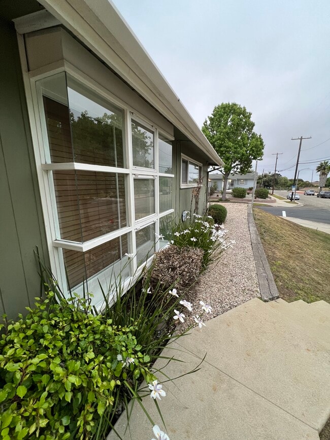 property at 7462 W 91st St
