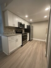 Seastone Luxury Apartments in Temple Terrace, FL - Building Photo - Building Photo