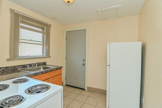 2405 Alabama St in Houston, TX - Building Photo - Building Photo