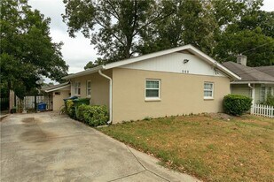 560 Winton Terrace NE in Atlanta, GA - Building Photo