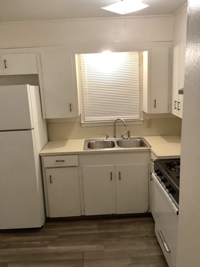 property at 714 Sims St