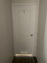 325 Robin Ln in Mcdonough, GA - Building Photo