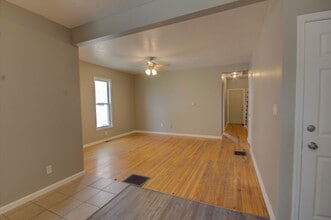 2944-2946 5th Ave in Rock Island, IL - Building Photo - Building Photo