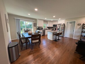 5313 Sir Barton Dr in Virginia Beach, VA - Building Photo - Building Photo