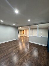 306 Circle Way St in Lake Jackson, TX - Building Photo - Building Photo