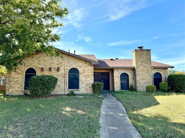 4702 Spanish Trail in Grand Prairie, TX - Building Photo - Building Photo