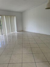 12507 SW 110th South Canal St Rd in Miami, FL - Building Photo - Building Photo