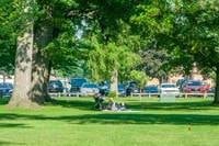 Apartments in Highland, IN