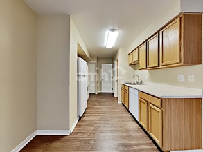 1638 S Buckley Way in Aurora, CO - Building Photo - Building Photo