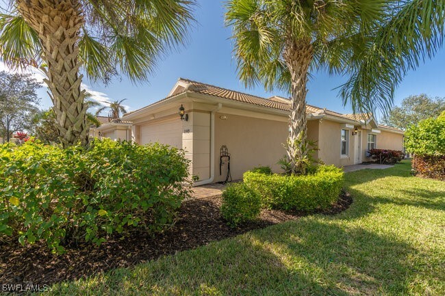 8449 Karina Ct in Naples, FL - Building Photo - Building Photo