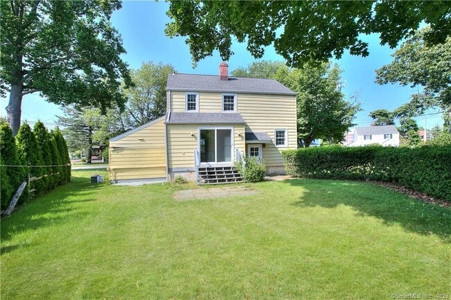 30 Catherine St in Fairfield, CT - Building Photo - Building Photo