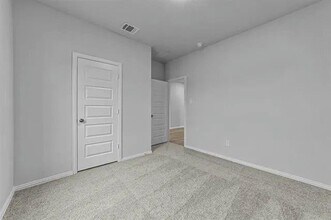 517 Meadow Run Dr in Van Alstyne, TX - Building Photo - Building Photo
