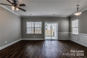 335 Halton Crossing Dr SW in Concord, NC - Foto de edificio - Building Photo