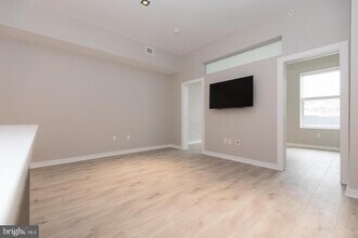 1602 Sansom St in Philadelphia, PA - Building Photo - Building Photo