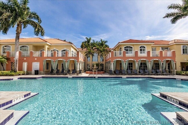 11013 Legacy Ln