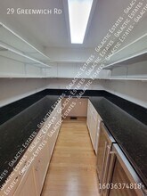 29 Greenwich Rd in Litchfield, NH - Building Photo - Building Photo
