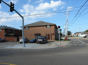 201 W Esplanade Ave in Metairie, LA - Building Photo - Building Photo