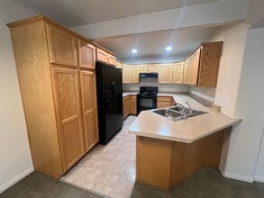 173 E Fiddlers Canyon Rd in Cedar City, UT - Building Photo - Building Photo