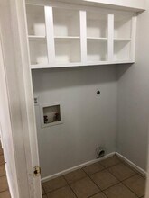 5819 Shadow Glen-Unit -3 in San Antonio, TX - Foto de edificio - Building Photo