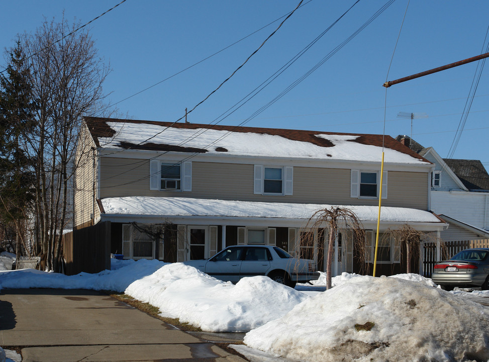 338-342 Oberlin Ave in Lorain, OH - Building Photo