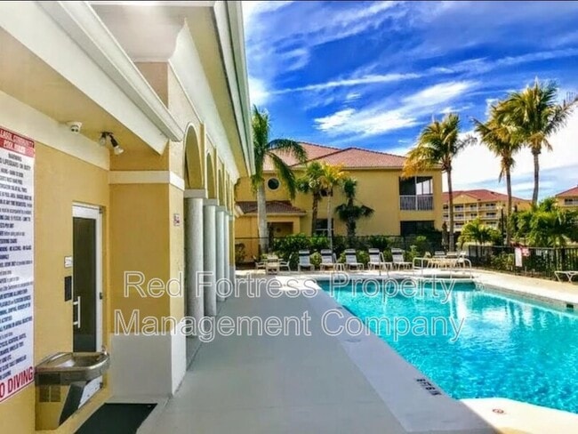 4219 Bellasol Cir in Ft. Myers, FL - Building Photo - Building Photo