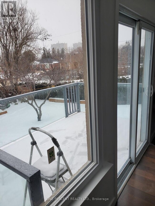 16 Palamar Rd in Toronto, ON - Building Photo - Building Photo